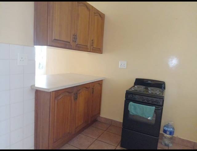 2 BEDROOM APARTMENT FOR SALE IN VANDERBIJLPARK CW 3
